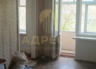 2-ком. квартира на продажу, 42.5 м2, Новотроицк, Зелёная улица, 11