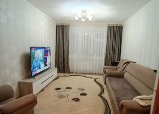 Продажа 2-ком. квартиры, 52 м2, Елабуга, улица Марджани, 32