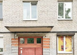 Продаю однокомнатную квартиру, 30.9 м2, Сестрорецк, улица Борисова, 4