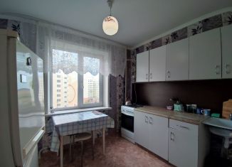 Сдается однокомнатная квартира, 35 м2, Татарстан, улица Рифката Гайнуллина, 18