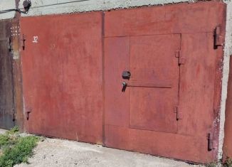 Продам гараж, 30 м2, Балаково, Центральная площадь