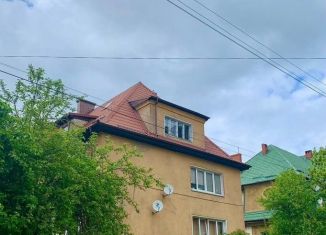 Продажа 4-комнатной квартиры, 153 м2, Калининград, улица Тургенева, 25