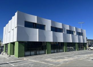 Сдается в аренду помещение свободного назначения, 121.2 м2, Тюмень, улица Федюнинского, 12/1