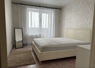 Продается 2-комнатная квартира, 72 м2, Воронеж, улица Независимости, 55/9