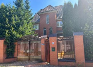 Продажа дома, 332 м2, деревня Ватутинки, Изумрудная улица