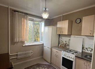 Продам 1-ком. квартиру, 31 м2, Старый Оскол, микрорайон Студенческий, 7