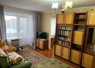 Сдается в аренду двухкомнатная квартира, 42 м2, Яровое