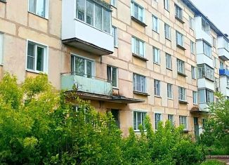 Продаю 2-ком. квартиру, 43 м2, Тверская область, Железнодорожная улица, 50