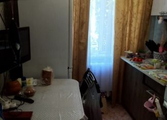 Продаю однокомнатную квартиру, 30 м2, Керчь, улица Степана Разина, 3