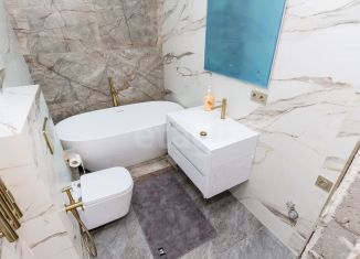 Трехкомнатная квартира на продажу, 84.2 м2, Тюмень, Краснооктябрьская улица, 6, ЖК ДОК