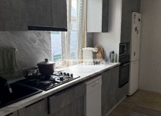 Продам 2-ком. квартиру, 48.5 м2, Курган, Комсомольская улица, 26