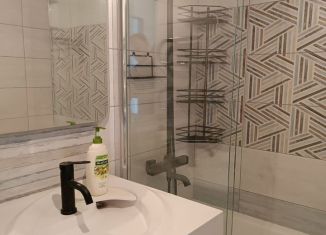 2-ком. квартира на продажу, 51 м2, Губкин, 2-я Академическая улица, 34