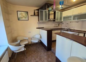 Сдается в аренду 2-ком. квартира, 70 м2, Санкт-Петербург, Кондратьевский проспект, 62к3