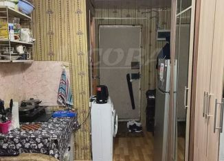 Продам 1-комнатную квартиру, 15 м2, Тюмень, улица 30 лет Победы, 75