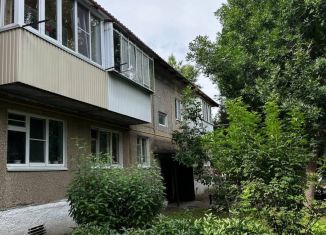 Двухкомнатная квартира на продажу, 43.8 м2, деревня Алексеевка, Комсомольская улица, 2