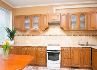 Продам 1-комнатную квартиру, 42.3 м2, Калининград, Судостроительная улица, 17Д