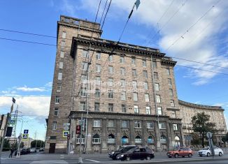 Продам комнату, 15.7 м2, Санкт-Петербург, метро Кировский завод, проспект Стачек, 74/1