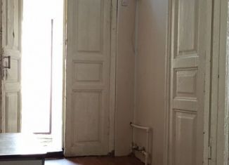 Продам 2-ком. квартиру, 50 м2, Таганрог, Кузнечная улица, 9