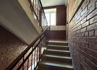 Продам 2-комнатную квартиру, 47 м2, Таганрог, 1-я Котельная улица, 71