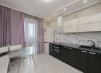 Продается 1-комнатная квартира, 34.2 м2, Тюмень, улица Раушана Абдуллина, 2, ЖК Кристалл