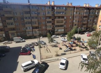 Сдаю в аренду 1-ком. квартиру, 38 м2, Краснодар, улица имени Ф.И. Шаляпина, 31В, Музыкальный микрорайон