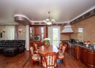 4-комнатная квартира на продажу, 203 м2, Иркутск, улица Лермонтова, 267/2, ЖК Прогресс