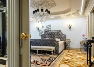 Сдам трехкомнатную квартиру, 160 м2, Санкт-Петербург, Парадная улица, 3к2