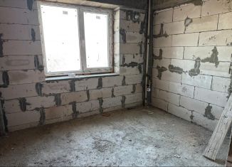 Продаю 1-комнатную квартиру, 44 м2, Махачкала, проспект Али-Гаджи Акушинского, 395Е