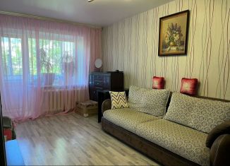 Продаю 2-комнатную квартиру, 44.5 м2, Березники, улица Свердлова, 72