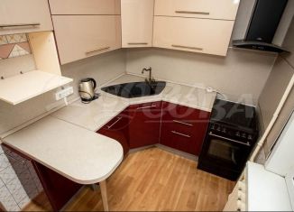 2-комнатная квартира на продажу, 45 м2, Тюмень, улица 50 лет ВЛКСМ, 69