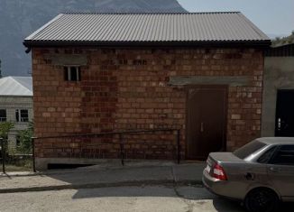 Продаю гараж, 30 м2, Дагестан, посёлок городского типа Шамилькала, 16