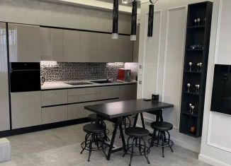 Сдача в аренду 1-ком. квартиры, 40 м2, Краснодар, улица Селезнёва, 4Б, микрорайон Черемушки