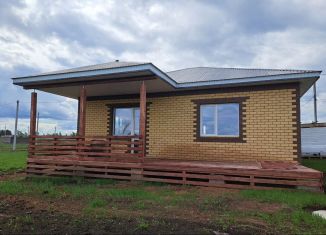 Дом на продажу, 80 м2, село Кармаскалы, Вишнёвая улица, 40