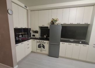 2-ком. квартира в аренду, 50 м2, село Небуг, улица Газовиков, 3А/1