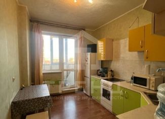 Продам однокомнатную квартиру, 39.4 м2, Мурино, Охтинская аллея, 8, ЖК Мой Город