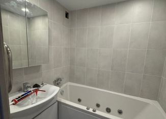 Продажа трехкомнатной квартиры, 59.6 м2, Старый Оскол, микрорайон Жукова, 25