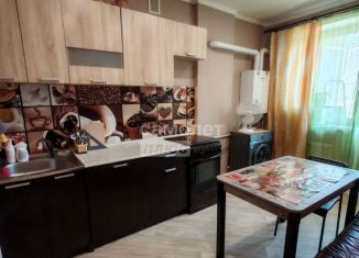 Продаю 1-комнатную квартиру, 38.4 м2, Горячий Ключ, улица Энгельса, 1/2к2