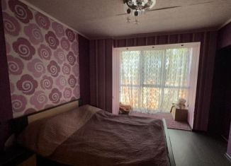 Продажа трехкомнатной квартиры, 86 м2, Псков, улица Белинского, 85А