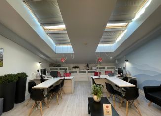 Сдается в аренду офис, 42 м2, Москва, Кожевническая улица, 1с1, Кожевническая улица