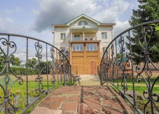 Продаю коттедж, 383.4 м2, посёлок Молодёжный, Спецстроевская улица