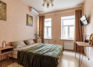 Однокомнатная квартира в аренду, 37 м2, Санкт-Петербург, набережная канала Грибоедова, 72Б