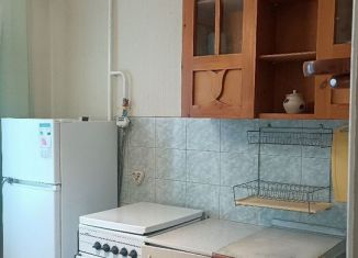 Сдается в аренду однокомнатная квартира, 38 м2, Тверь, улица Луначарского, 5к1