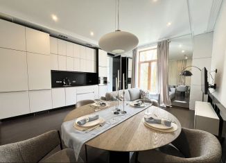 Сдаю однокомнатную квартиру, 52 м2, Санкт-Петербург, улица Победы, 12