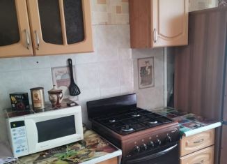 Сдам 2-комнатную квартиру, 62.4 м2, Краснодар, улица Вишняковой, 53, микрорайон Черемушки