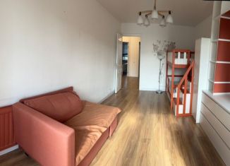 Сдам в аренду двухкомнатную квартиру, 55.8 м2, Санкт-Петербург, проспект Металлистов, 15