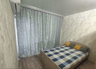 Сдам в аренду 1-ком. квартиру, 30 м2, Яровое, квартал А, 10