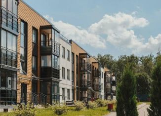 Продажа 3-ком. квартиры, 79 м2, деревня Красный Поселок, улица Фадеева, 10, ЖК Сампо