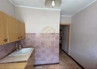 Двухкомнатная квартира на продажу, 40.6 м2, Старый Оскол, микрорайон Приборостроитель, 1