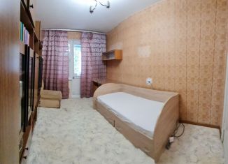 Сдается в аренду комната, 13 м2, Татарстан, улица Маршала Чуйкова, 64