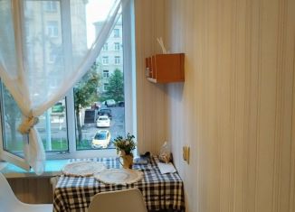 Сдача в аренду 1-ком. квартиры, 32 м2, Санкт-Петербург, шоссе Революции, 16